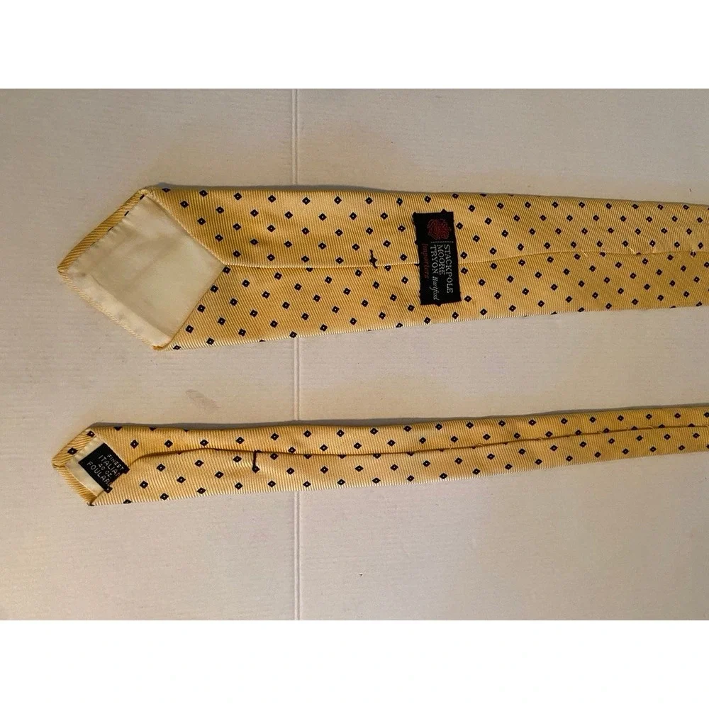 Stackpole Moore Tryon Hartford Mens Gold Blue Diamond Silk Tie Vintage Hand Sewn